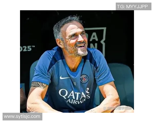 欧美足球巨星实力对比与排名分析揭示明星背后的故事与成就 欧美足球巨星实力对比与排名分析揭示明星背后的故事与成就