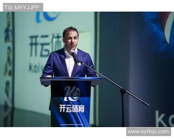 终身代言的足球明星如何影响品牌形象与市场价值的深远关系 终身代言的足球明星如何影响品牌形象与市场价值的深远关系