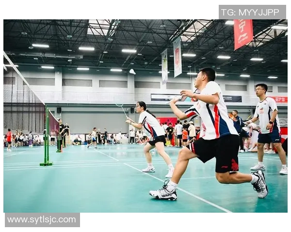 西安羽毛球队团队协作能力大幅提升荣获全国排名新高 西安羽毛球队团队协作能力大幅提升荣获全国排名新高