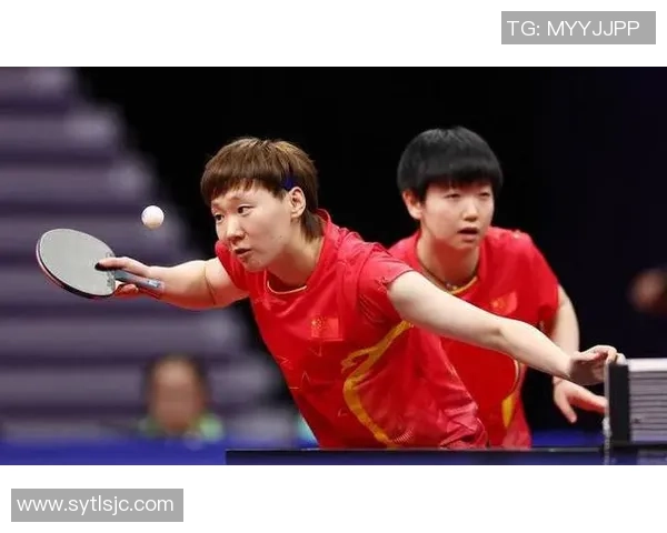 赛后分析:上海排球队与杭州排球队的耐力较量与战术对决 赛后分析:上海排球队与杭州排球队的耐力较量与战术对决