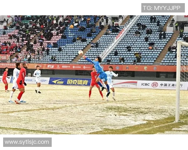 足球传奇大罗的精彩瞬间壁纸分享与欣赏让你重温经典足球时刻