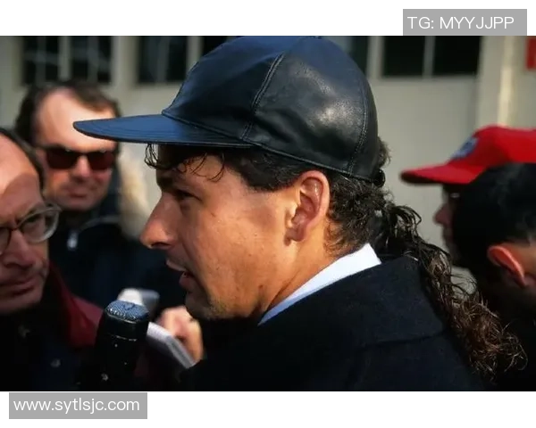 足球明星马尾发型的魅力与时尚潮流解析 足球明星马尾发型的魅力与时尚潮流解析