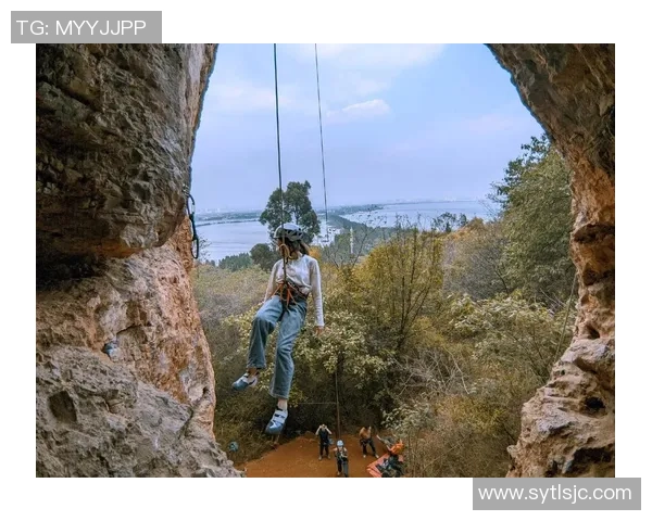 世界攀岩锦标赛特别报道:成都极限运动队的逆袭之旅 世界攀岩锦标赛特别报道:成都极限运动队的逆袭之旅